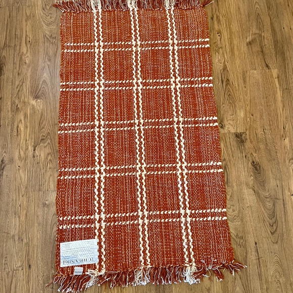 Rug - Picture 3 of 3